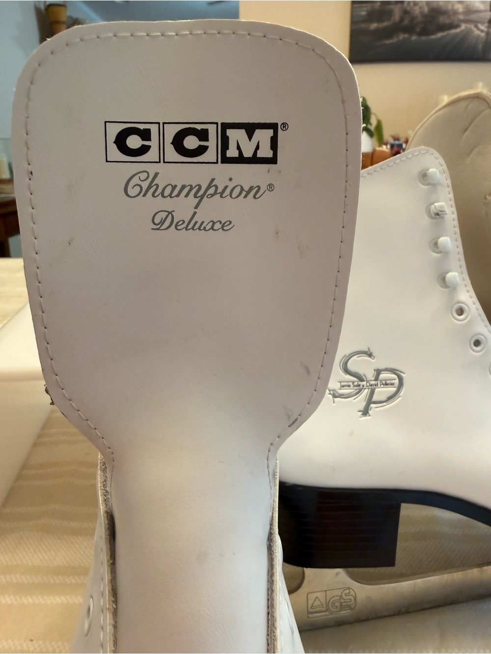 Champion Ice Skate Blade with Black Holder and Silver Runner - Picture 4 of 7